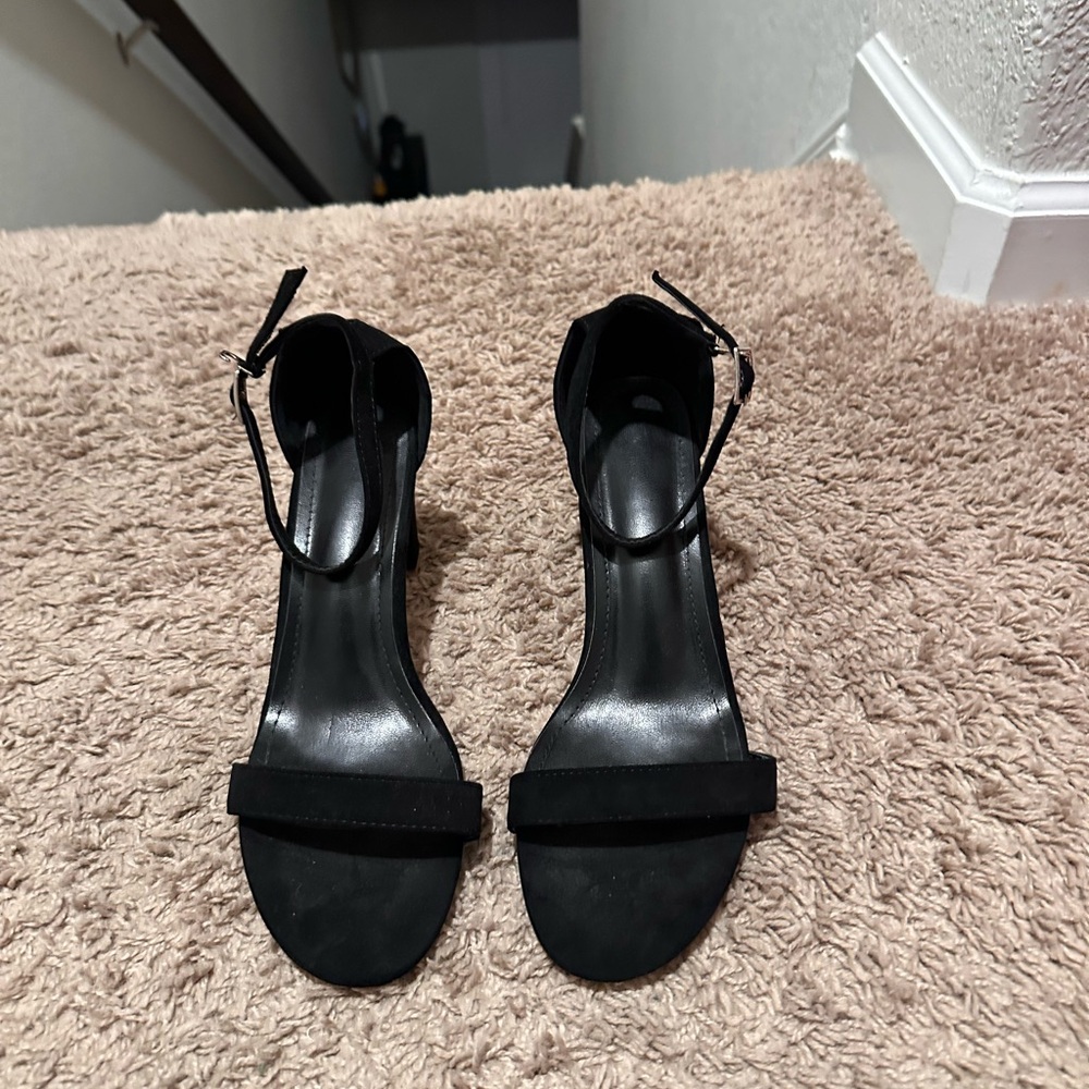 Elegant Black Strappy Heels